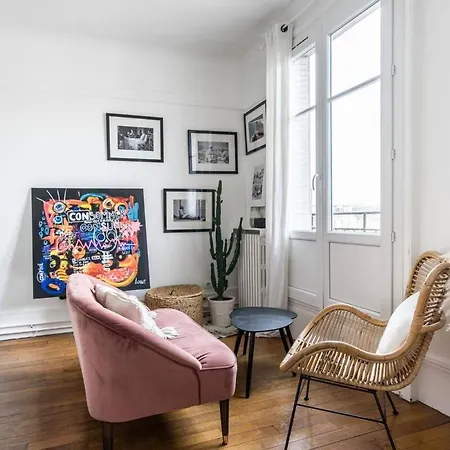 Le Nid Parisien - Chic - Vue Tour Eiffel Apartment